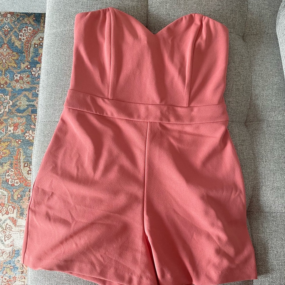 Pink Express romper - Picture 2 of 4